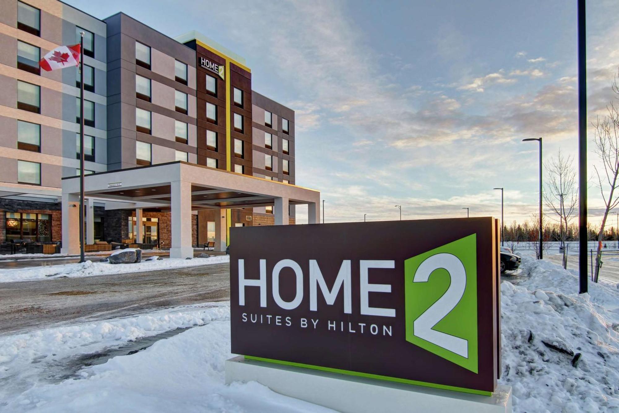 Home2 Suites By Hilton Edmonton South Εξωτερικό φωτογραφία