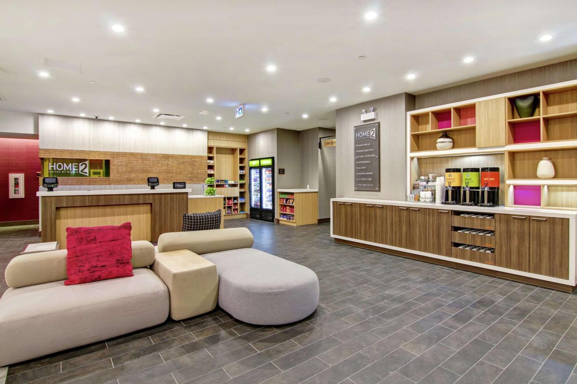 Home2 Suites By Hilton Edmonton South Εξωτερικό φωτογραφία